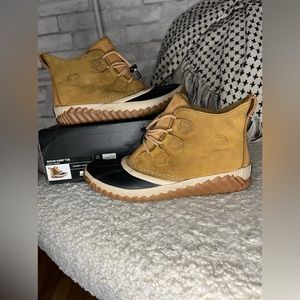 Sorel Youth Out N About